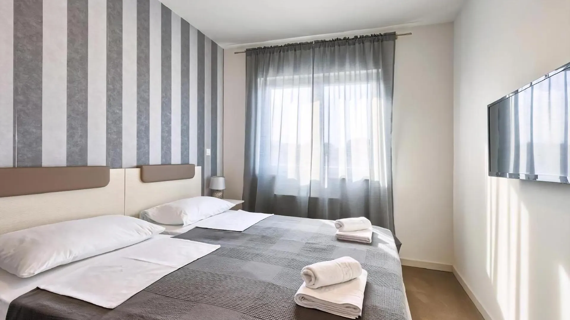 Villa Barmel Apt 2 Mit Balkon Pula Apartment
